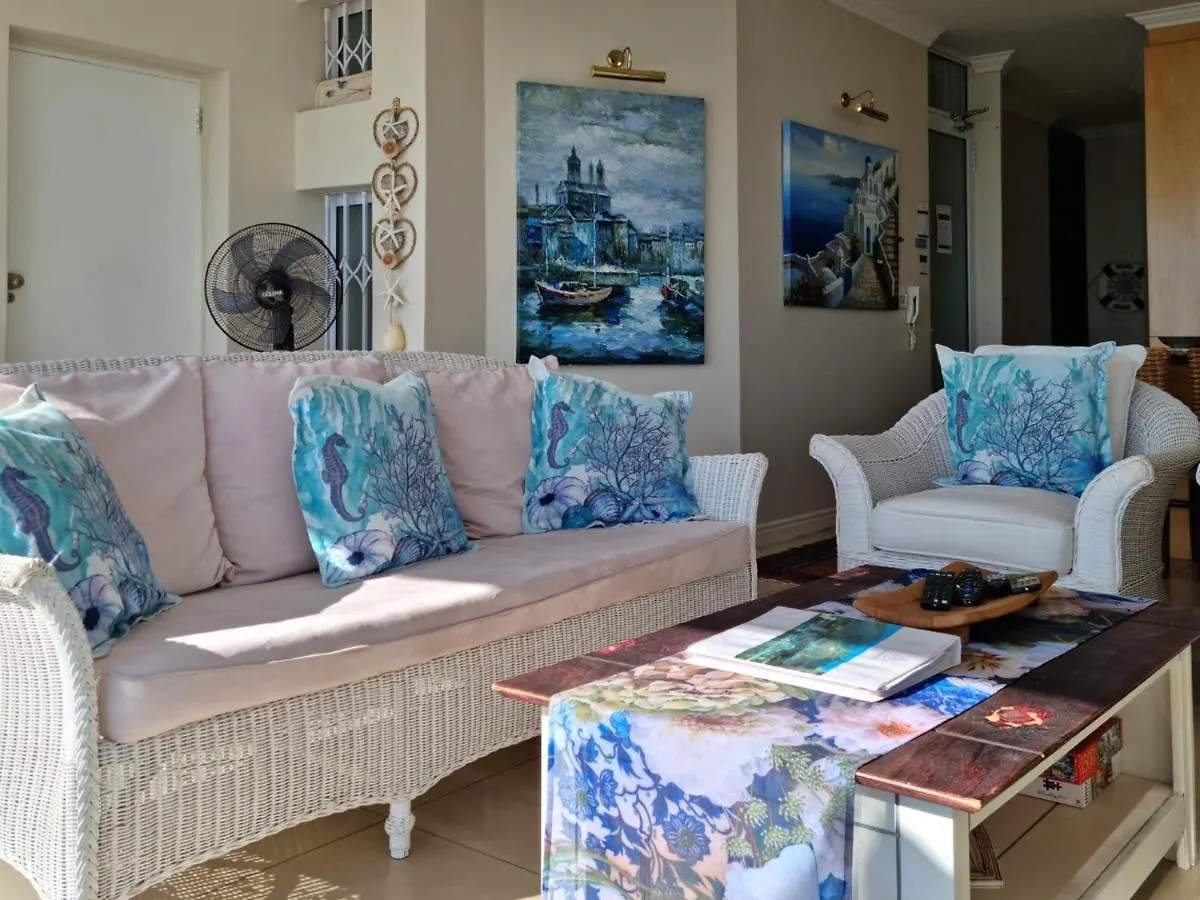 The View On Bikini Beach, Sleeps 4 Gordonʼs Bay 0*,
